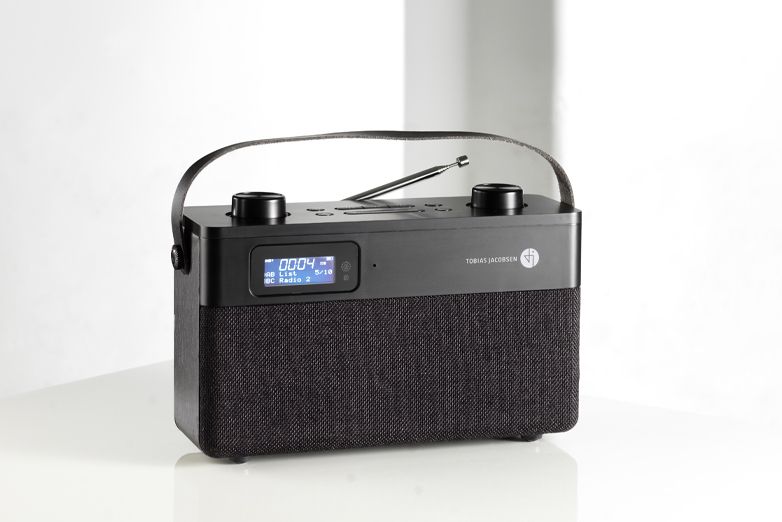 Tobias Jacobsen DAB radio