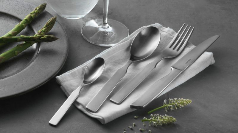 Fiskars bestik All Steel 16 dele