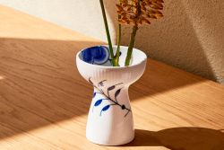 Tidløs Blå Mega Riflet vase fra Royal Copenhagen