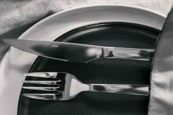 Stilrent steakbestik fra AidaRaw - 8 dele