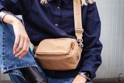 Kintobe Unity crossbody sand